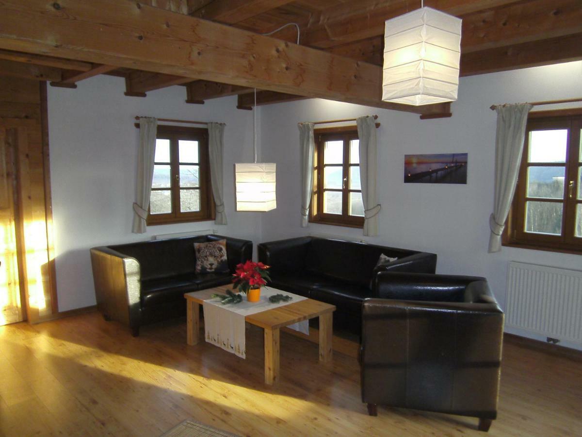 Blockhaus Familie Raidl Riegersburg